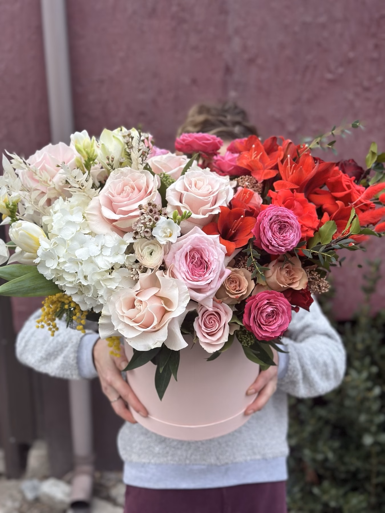 Hat Box -  Ombre "M+"