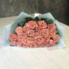 Букет из 15 или 25 коралловых роз 