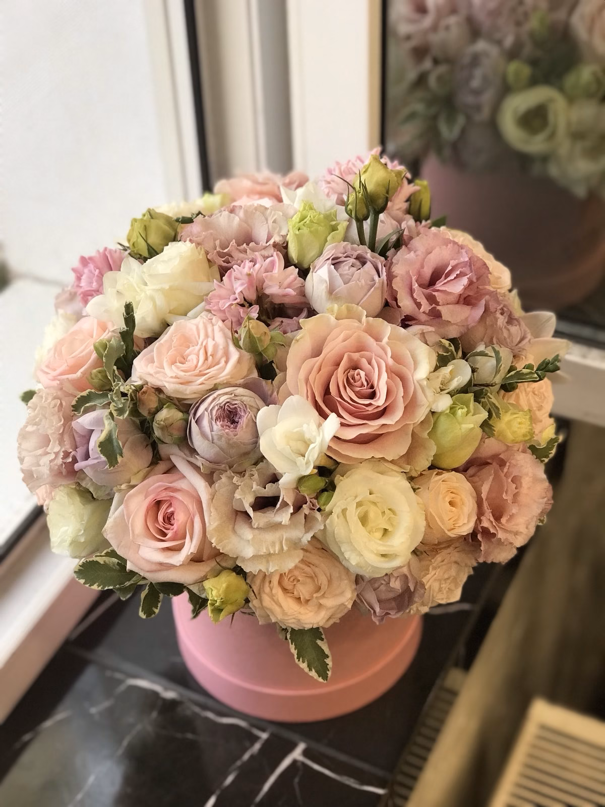 Hat Box - Pink "S"