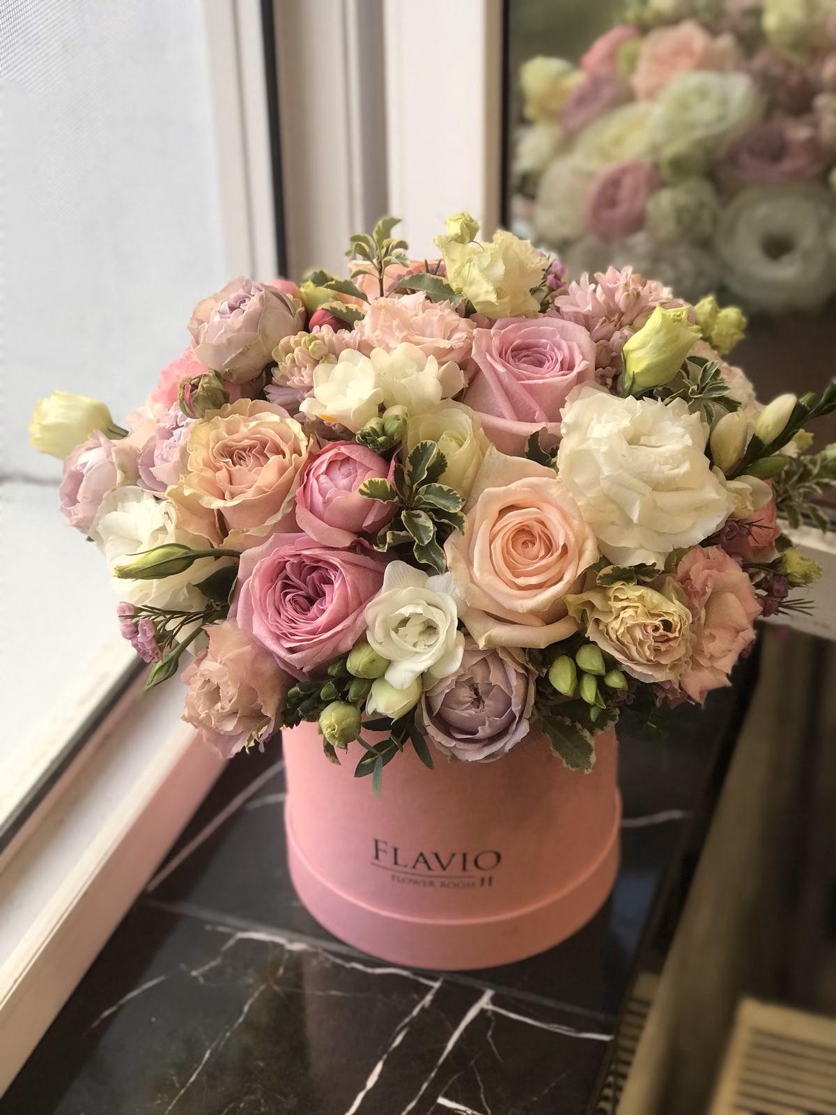 Hat Box - Pink "S"