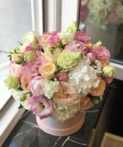Hat Box - Pink "S"