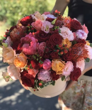 Hat Box - Floral Mix Light "M+"