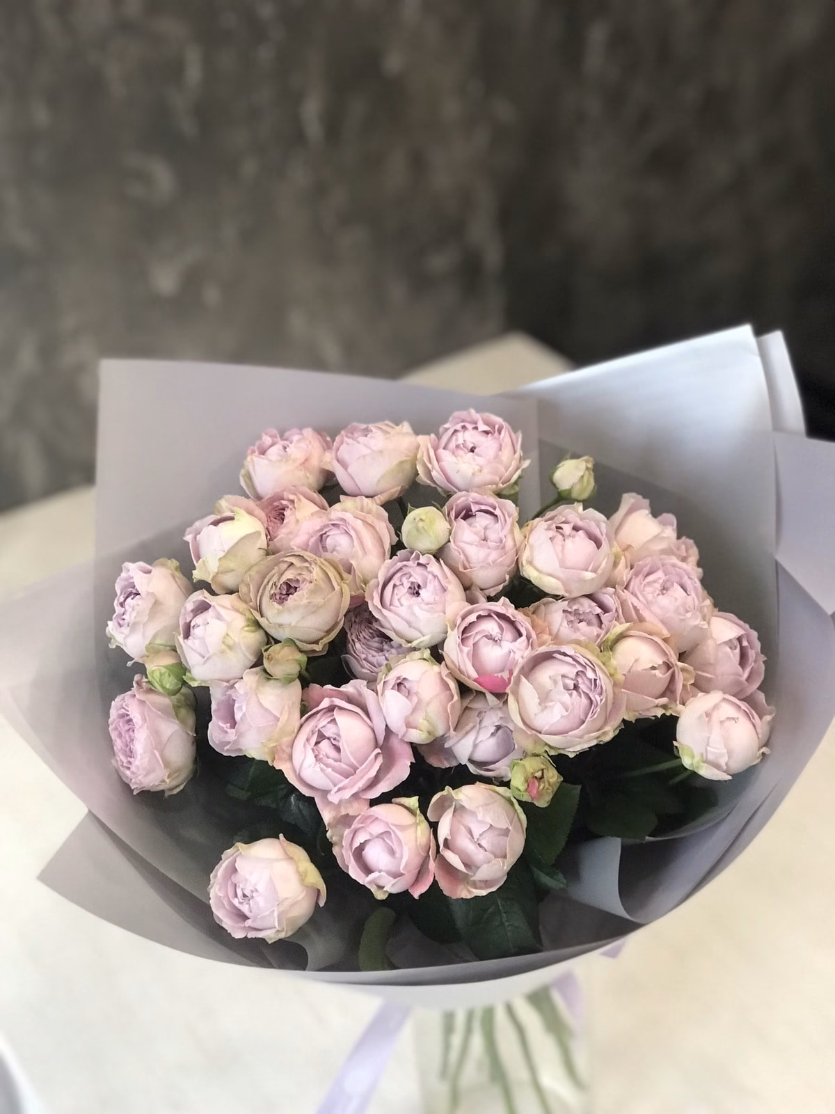 Букет из 9 веток пионовидных роз "Blossom Bubbles"