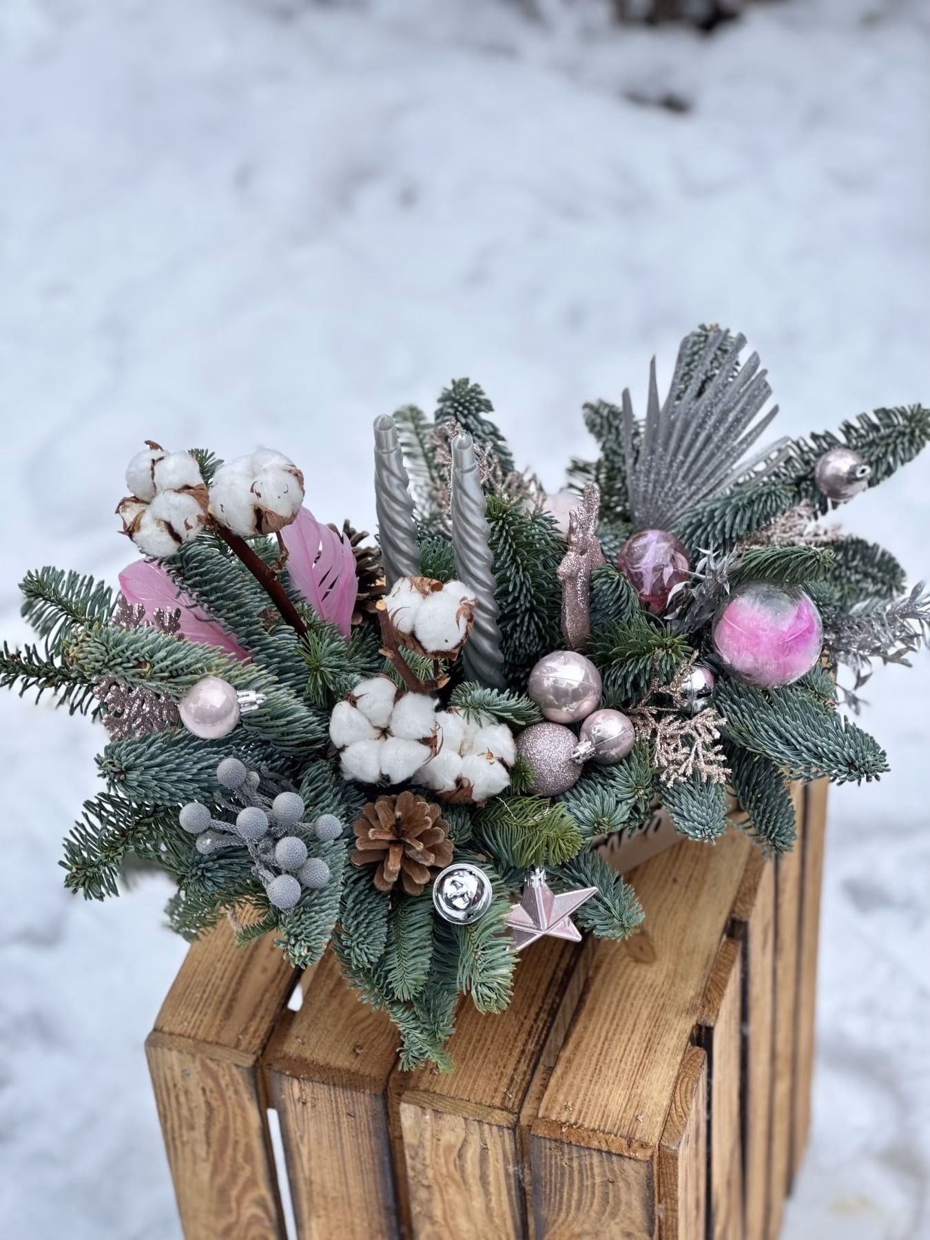 Winter Wooden Box "Pink"