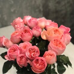 Букет из 9 или 19 пионовидный роз 