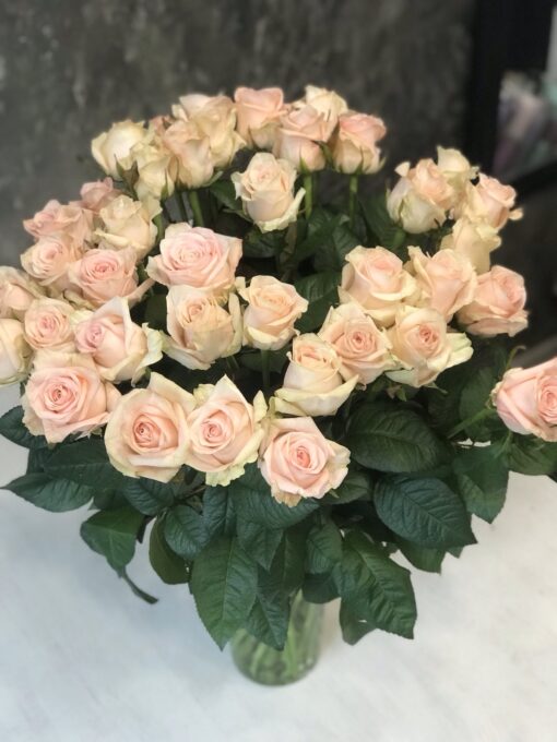 Букет из 31 кремовой розы "Kimberly" - 70 см