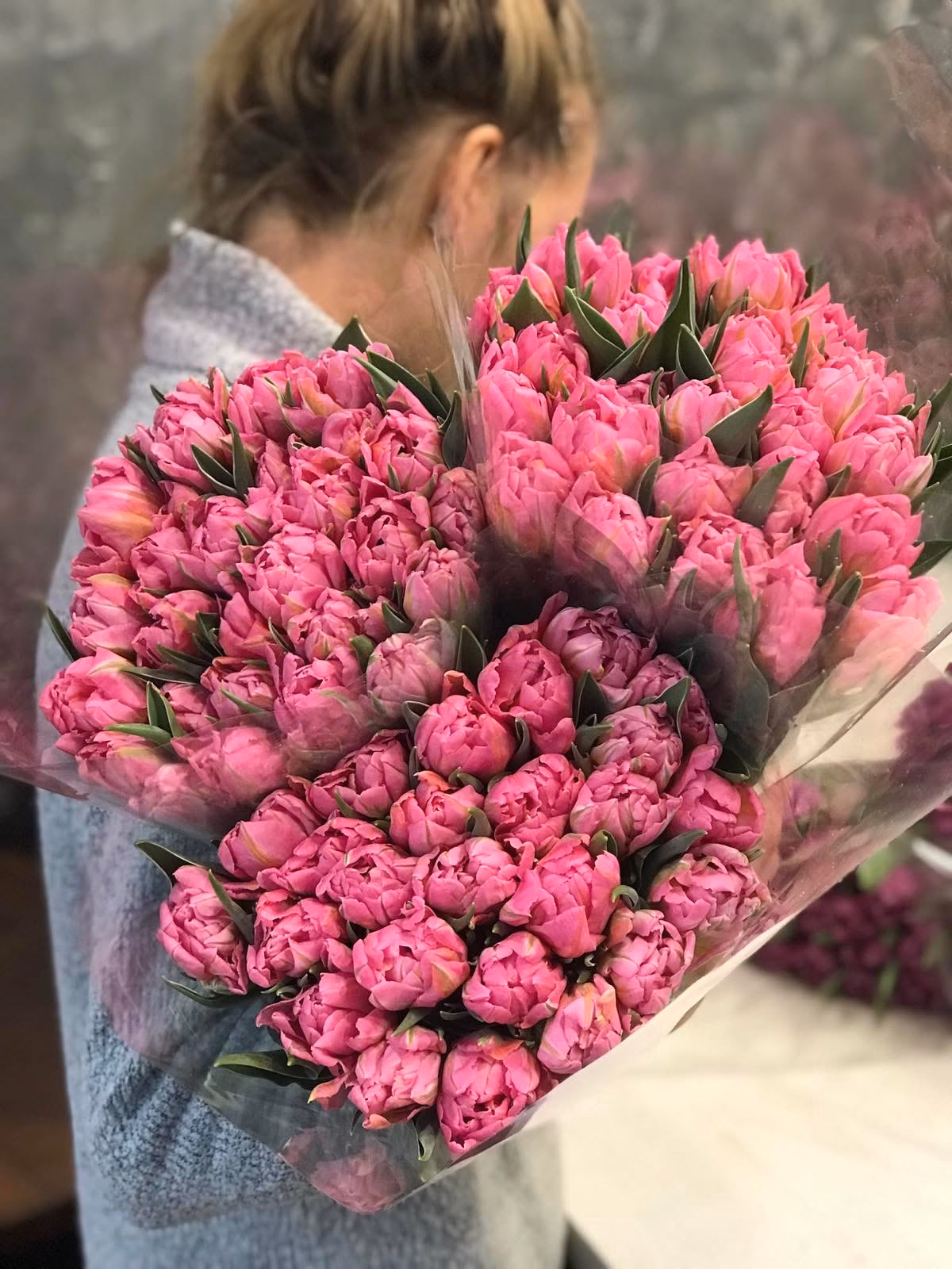 Букет из 15 или 25 Пионовидных тюльпанов “Pinky”