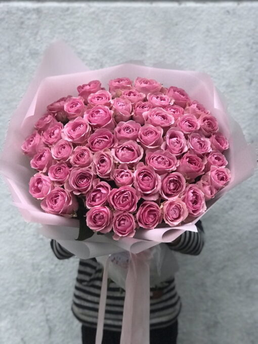 Букет з 45 рожевих троянд "Wham"