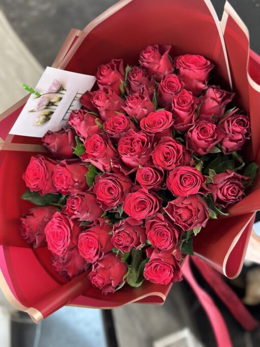 Букет з 35 червоних троянд “Rhodos” 50 см