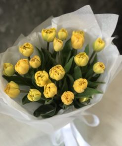Букет из 19 Желтых Пионовидных тюльпанов
