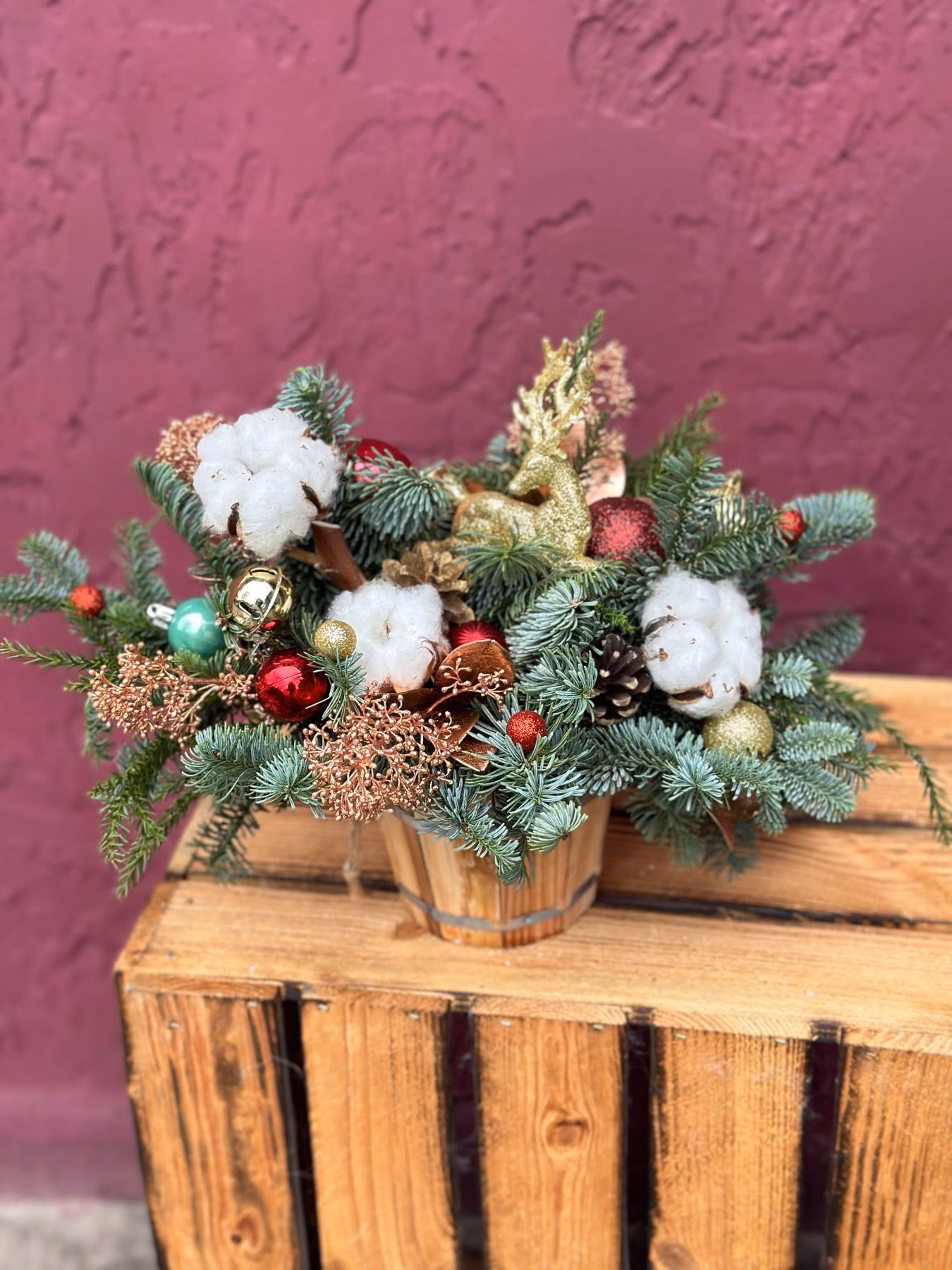 Winter Basket "Red"