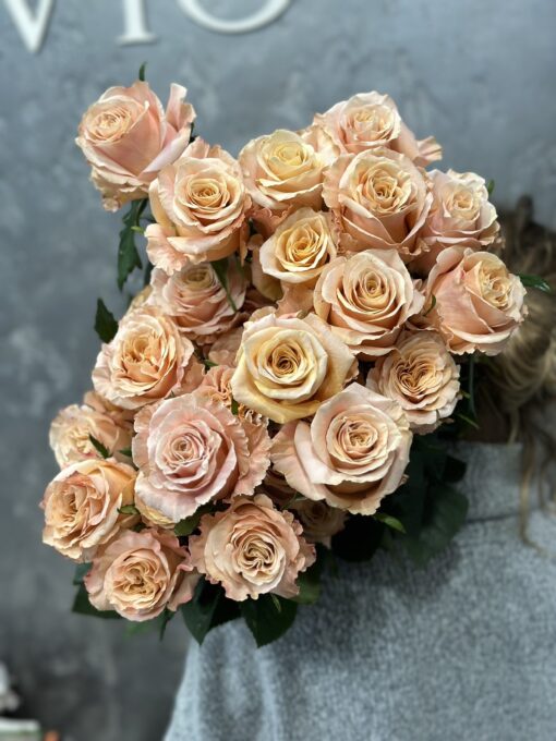 Букет з 25 або 45 троянд "Shimmer" Еквадор