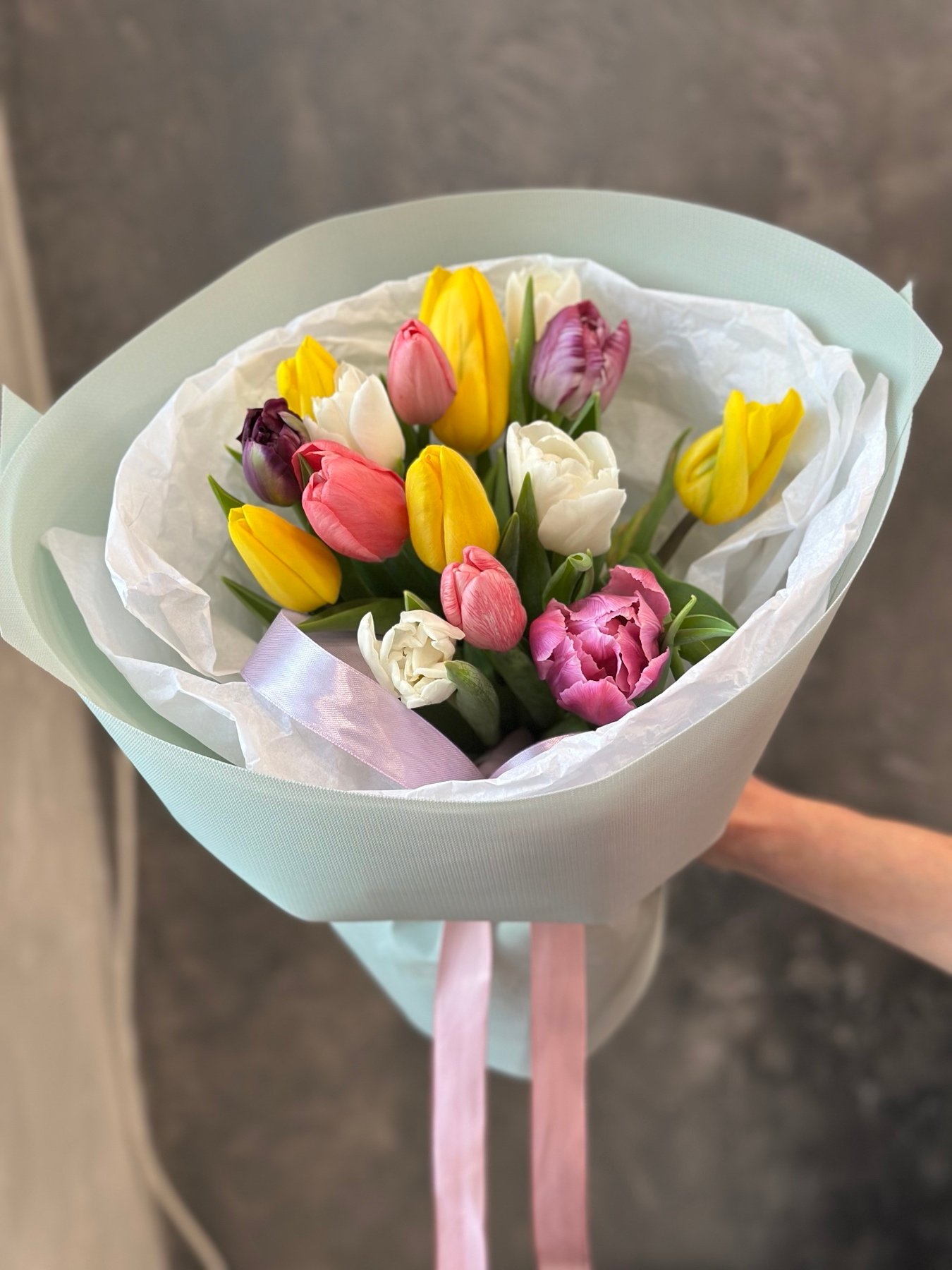 Букет з 15 тюльпанів Мікс