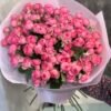 Букет з 25 гілок кущових троянд 