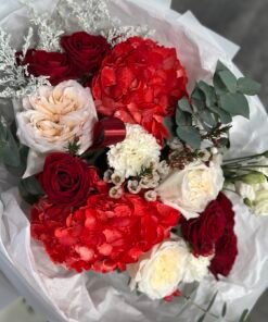 Букет “Red & White” # 502