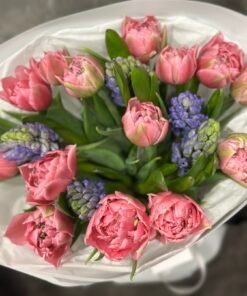 Букет з піоноподібними тюльпанами та гіацинтами #123