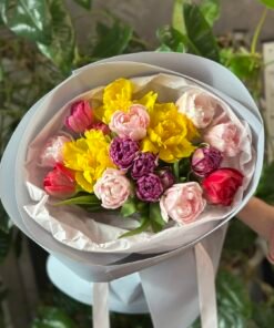 Букет 15 піоноподібних тюльпанів Мікс