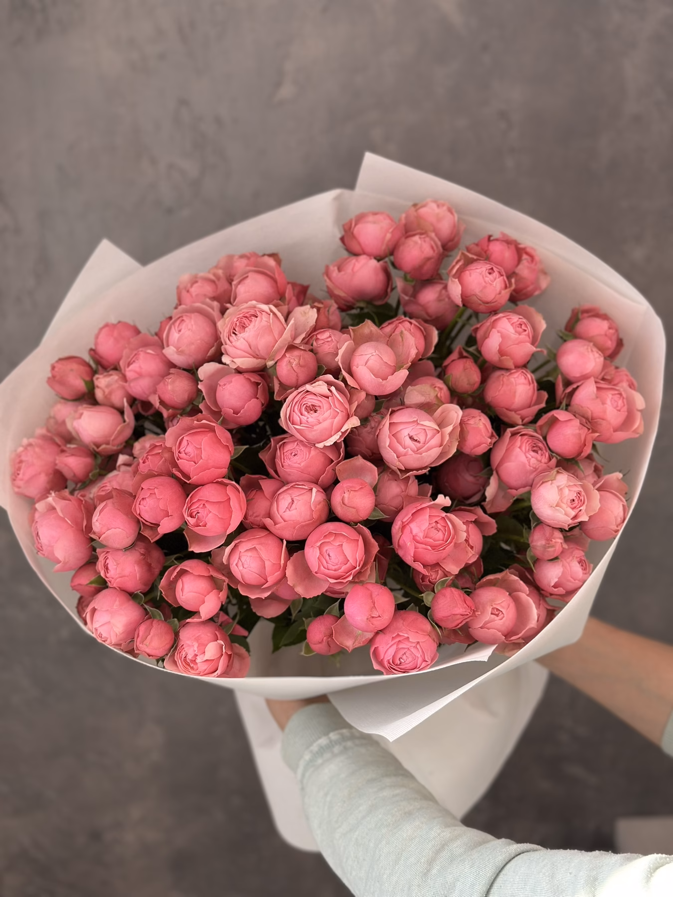 Букет з кущових троянд Silva Pink 21 шт