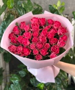 Букет з 35 малинових троянд "Roseberry" 70 см