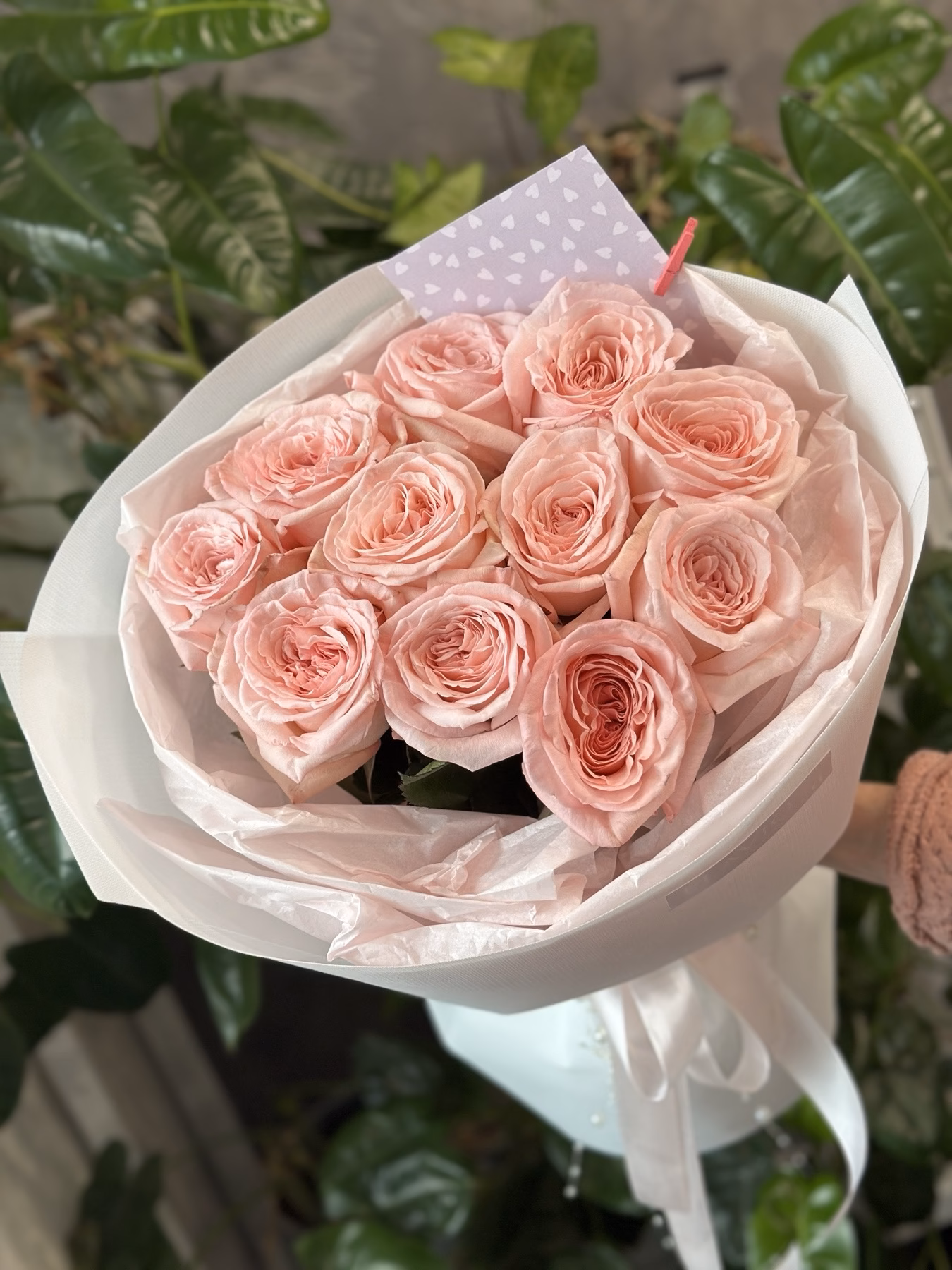 “Parfume” Букет з 11 піоноподібних троянд "Pink O'Hara"