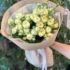Букет з 5 гілок кущових троянд 
